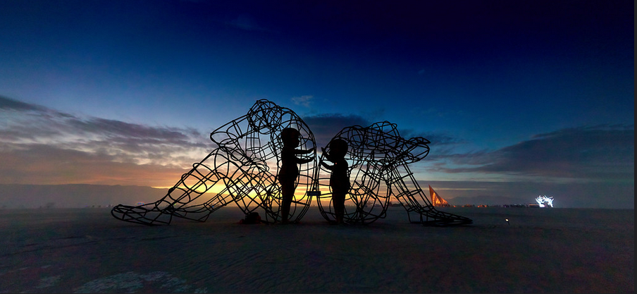 “Love” by Ukrainian sculptor Alexander Milov, photographed by Andrew Miller